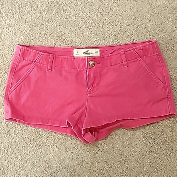 Hollister Pants - Hollister Hot Pink Shorts. Size 9